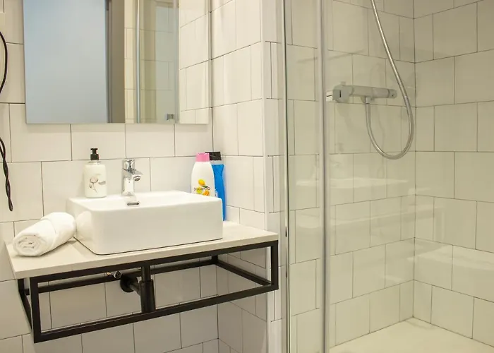 Penzion B4r Self Check In Bilbao