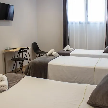 B4r Self Check In Гостевой дом 3*