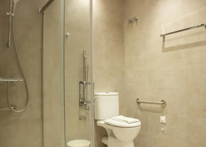 B4r Self Check In Bilbao